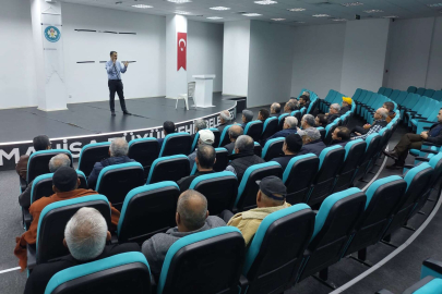 Manisa Turgutlu'da arıcılara kışlatma eğitimi