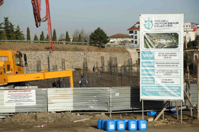 Kocaeli Gölcük'te yeni terminale temel betonu