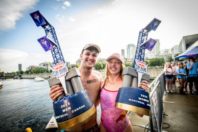 Red Bull Cliff Diving Kanada etabında zafer Heslop ve Carlson’ın oldu