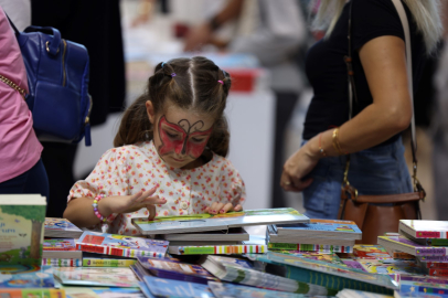 Kocaeli'de çocukları mutlu olduğu fuar