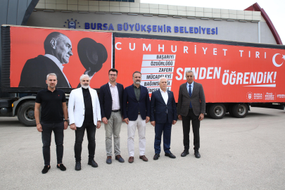 29 Ekim coşkusu Bursa'yı sarıyor