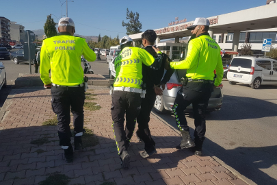 Hastane önünde dehşet: Kadın ve eşi saldırıya uğradı