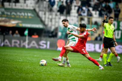 Bursaspor namağlup liderliğini sürdürüyor